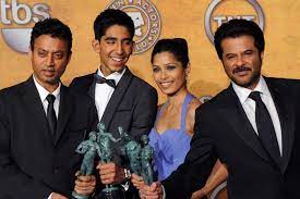 Slumdog millionaire movie reviews & metacritic score: Slumdog Millionaire Jurassic World Actor Irrfan Khan Dead At 53 Upi Com