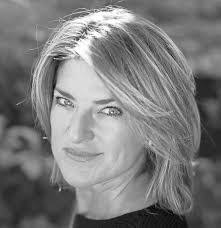 Monika Tucker's Instagram, Twitter & Facebook