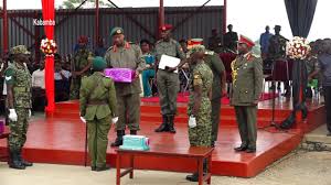 Yoweni kaguta museveni average rating: General Yoweri Kaguta Museveni Awards Desciplined Best Performing Soldiers At Kabamba Must Watch Youtube