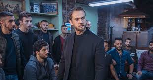 Çukur show tv 'de yayınlanmaktadır. Cukur 72 Bolum Hd Tek Parca Izle
