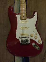 Vintage Applause Strat Copy With Alder Body Heavy Thick Body Like Authentic Strat Maple Neck Closed Chrome Tuners Bend Stratocaster Guitar Guitar Pickguard