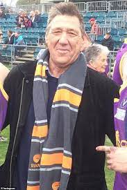 A google ingyenes szolgáltatása azonnal lefordítja a szavakat, kifejezéseket és weboldalakat a magyar és több mint 100 további nyelv kombinációjában. Father Of Afl Bad Boy Toby Greene Denied Bail After Headbutting Policewoman Daily Mail Online