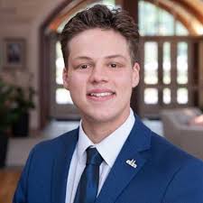 Celebrating my uncle Rick Fuson's retirement announcement today. I hope we  all can acknowlede the impact he's made for the Pacers organization and the  city of Indianapolis through his great…