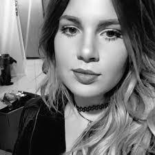 Leah Lebowitz's Instagram, Twitter & Facebook