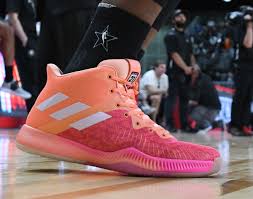 There will be a number of colorways launched during the 2020 and 2021 season. Tracking All The Sneakers From Nba All Star Weekend Sbnation Com