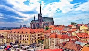 Чехия — не такая уж большая страна, но количество достопримечательностей здесь поистине впечатляет, так что не стоит ограничивать себя посещением одной столицы. Dostoprimechatelnosti Chehii Turisticheskij Portal Blablatur