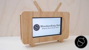 Maybe you would like to learn more about one of these? Retro Tv Phone Stand Inventables