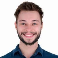 Chris Hatt's Instagram, Twitter & Facebook