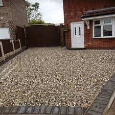 Which is the best gravel type for a driveway? How To Lay A Gravel Driveway Gravelmaster