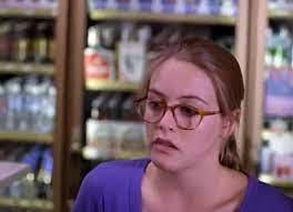 Young mary gordano (alicia silverstone) spends her days poring over detective magazines, fascinated by the world of criminal investigation. True Crime 1995 Dailymotion Video