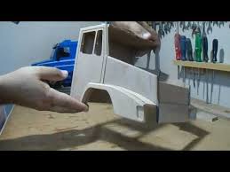 Caminhao Mercedes 1620 Boiadeiro A Venda Fabricando Cabine Em Mdf Mb 1618 Escala 1 12 Youtube Carro De Madeira Carros De Brinquedo De Madeira Caminhao De Madeira