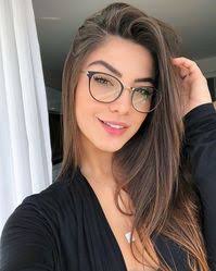 Maxine Nash (maxinenash89)