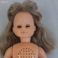 Poupée Bella Michel Martine parlante années 70 pour restauration