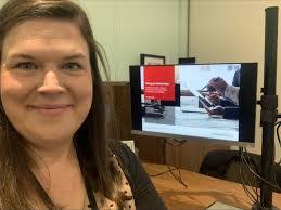 Amy Roseman's Instagram, Twitter & Facebook