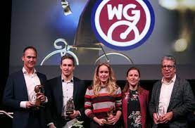 Annemiek van vleuten ging als tweede over de streep bij de wegwedstrijd voor vrouwen. Dumoulin En Van Der Breggen Vallen In De Prijzen Fiets Nl