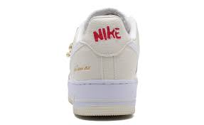 Air jordan 1 high hyper royal. Nike Air Force 1 Popcorn Alle Release Infos Snkraddicted