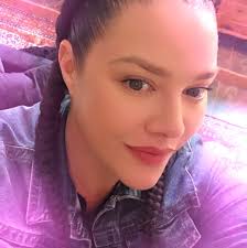 Don't be a loser… find farts funny 🤷🏻‍♀️