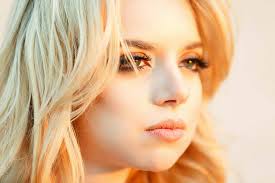 All about celebrity Natalie Gerace! Watch list of Movies online: Big Time  Rush