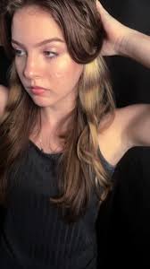 Carrot Peekaboo Hairstyles