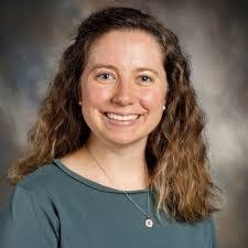 Kristen Simms's Instagram, Twitter & Facebook