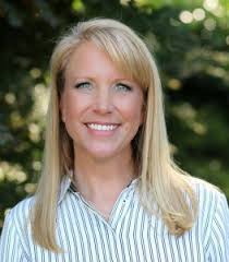 Kristi Arrington's Instagram, Twitter & Facebook