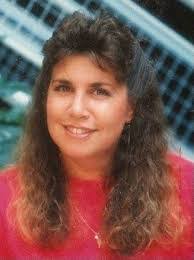 Elizabeth Vandenberg's Instagram, Twitter & Facebook