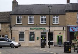 After 50 cent signed his contract with aftermath entertainment they took young buck in the group and signed him. Lloyds Bank Wikiwand