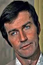 Роберт Хоган