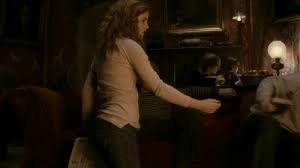 Harry, hermione, and neville lose 150 house points. Hermione Angry At Harry And Ron Harry Potter And The Half Blood Prince Youtube