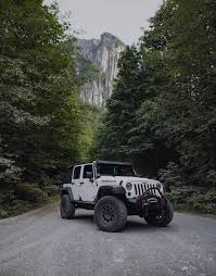 Good drivers can save up to $518 a year on jeep wrangler insurance rates by being safe and courteous. Compare Jeep Insurance Quotes From 50 Brokers Car Co Uk