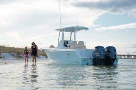 The Best Family And Fishing Boats Out There Sea Hunt Boats Www Seahuntboats Com Boats Boating Famil Offshore Fishing Boats Fishing Boats Saltwater Fishing