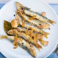 La mejor receta de sardinas en escabeche online en aptc de el corte inglés. Sardinas En Escabeche