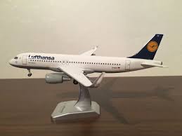 My Lufthansa A320 200 Airbus Small Star Alliance Logo Plastic Model Aeroplane From Limox 1 200 Scale Reg No D Model Aeroplane Model Aeroplanes Plastic Models
