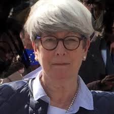 Anne Harris (@aharrishennon)