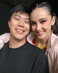 Happy Birthday Dolphin 💕 Buy you all the salmon sashimi you want okay? ❤️