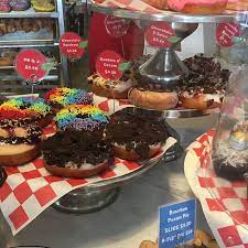 Repost Doornuts Doughnuts On K Rd Giving Me My Weekend Treat Lots Of Different Vegan Options Which Is Cool To See Vegan Options Donut Shop Chocolate Butter