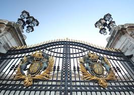 Displaying 22 questions associated with risk. Can You Guess These Uk Landmarks From Their Close Ups Loveexploring Com