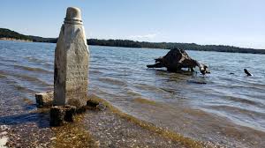 Maybe you would like to learn more about one of these? Kentucky Lake S Winter Pool Reveals Cemetery Island Four Rivers Explorer