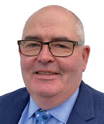 Manus Boyle's Instagram, Twitter & Facebook