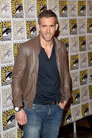 Ryan Reynolds Photos Photos The 20th Century Fox Press Room At Comic Con International 2015 Leather Jacket Brown Leather Jacket Brown Leather Jacket Outfit