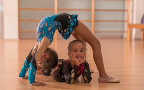 Upload, livestream, and create your own videos, all in hd. Gimnasia Ritmica Todo Son Ventajas El Blog De Arnidol
