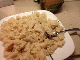 Easy Dumplings Mix Together 3 Cups Flour 1 And 1 2 Cups Water 2 Eggs Dash Of Salt Spoon Into Boiling Water Dumpling Si Easy Dumplings Food Noodle Dishes