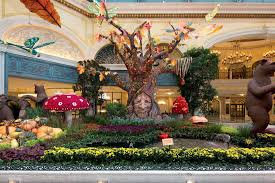 There are botanical gardens to stroll through, museums, traveling exhibits at the visitor's center, and special events that happen throughout the year—all free. 18 Best Things To Do In Las Vegas Conde Nast Traveler