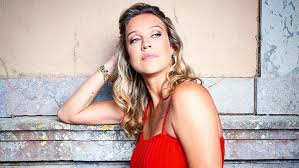 Interrompemos a programaçao ibizenca para agradece a tooodos os querido colabofadores da minha querida @festimlup que fizeram da fedtinha dos meus pintinhos, uma grande alegria, deliciosa comemoraçao! Na Ponte Aerea Luana Piovani Pede Patrocinio Para Viajar Preciso Me Unir A Alguma Empresa Jornal Meia Hora Celebridades E Tv