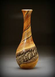 Spiral Dancers By New England Woodturner Ray Asselin A Weedpot Vase Of Twisted Spiraling Bittersweet Vin Wood Turning Projects Wood Vase Wood Turning Lathe