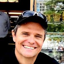 Amazon.com.au: Stephen Sizer: books, biography, latest update