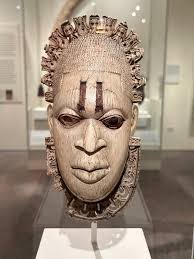 The story of Mammy Adeola: The matriarch of the Holloway family of Lagos.  The Holloways of Onikan and indeed the Holloway family of Lagos, along with  the Bucknor and Faderin families (amongst