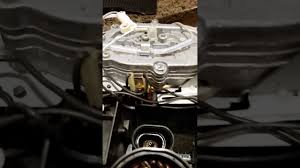 It retails for $900, but i paid magnifica fully automatic stainless steel espresso machine with manual cappuccino maker the de'longhi magnifica features an integrated stainless steel burr grinder with 13 adjustable settings. Delonghi Magnifica Review Esam3300 Read Before Buying