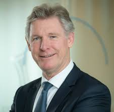 ALD LeasePlan says size matters as it publishes first results