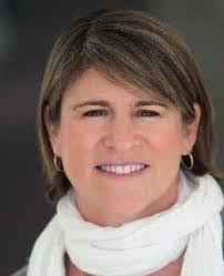 Ines Peterson's Instagram, Twitter & Facebook